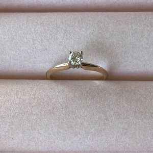 Diamond ring, 14k gold, size 6